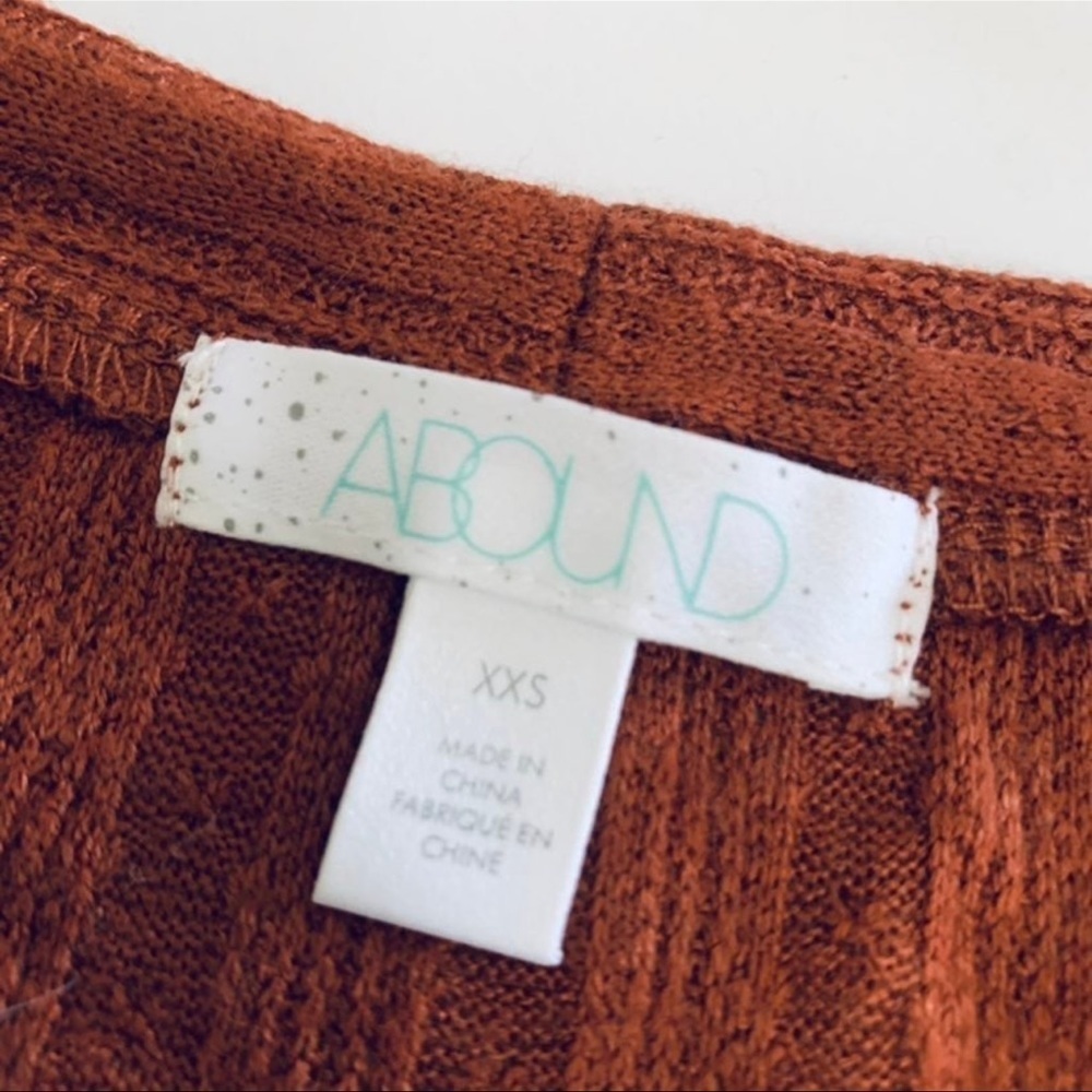 NWT Ribbed Button Front Cardigan Sweater - Picture 5 of 6
